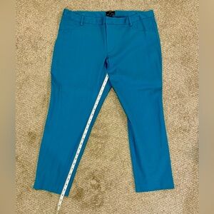 Gap Aubrey Scuba Green Stretch Cropped Pants size 16